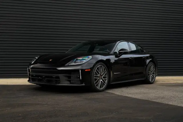 2026 Porsche Panamera Base - Photo 6