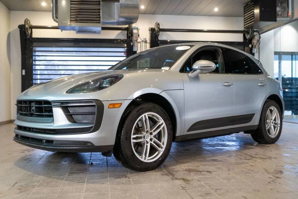 2025 Porsche Macan