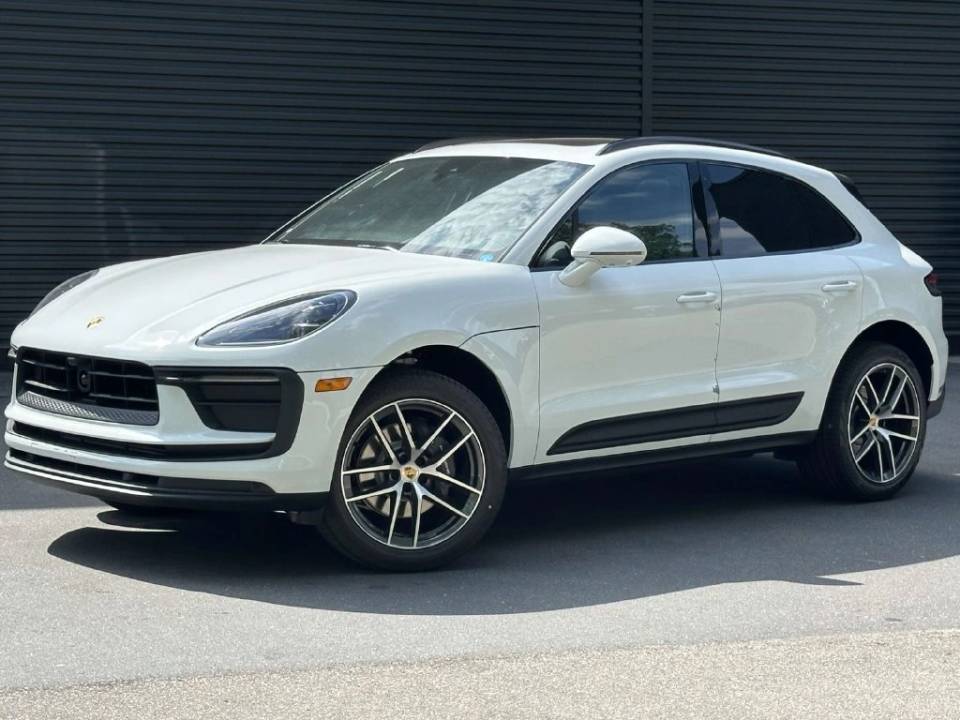 2026 Porsche Macan