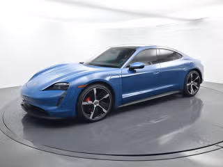 2021 Porsche Taycan 4S's photo