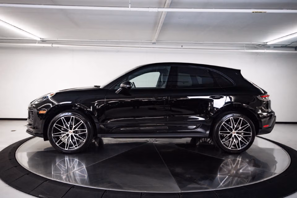 2023 Porsche Macan, photo 11