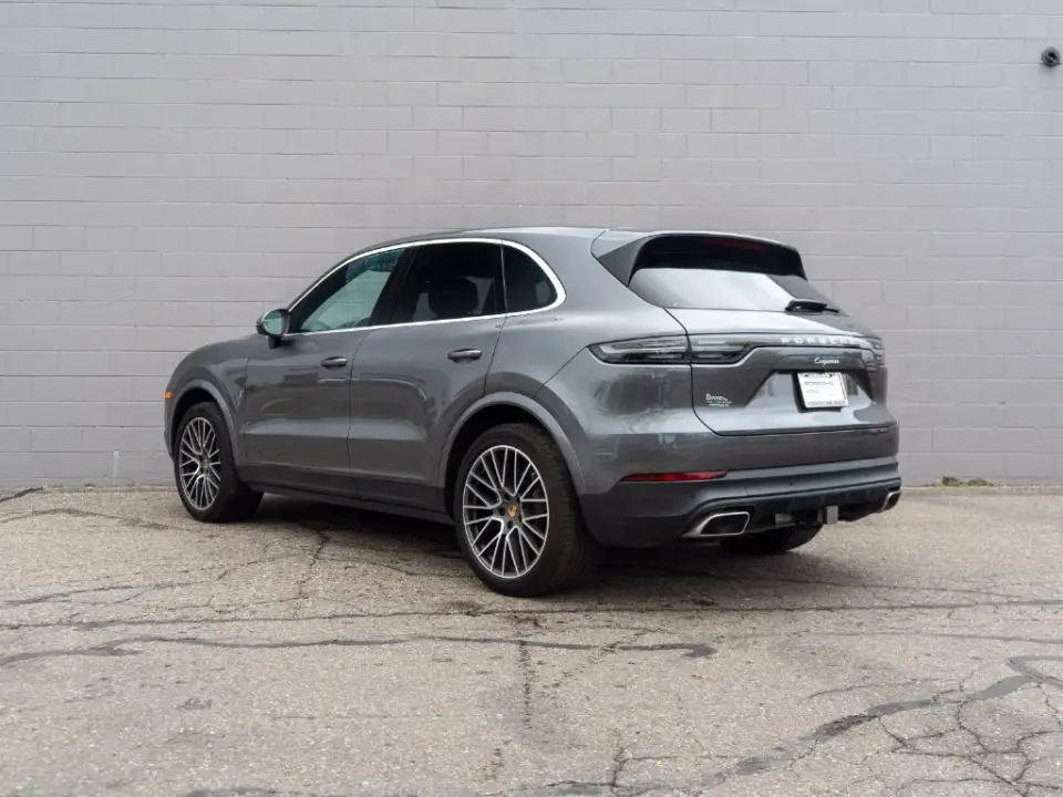2023 Porsche Cayenne Base - Photo 23