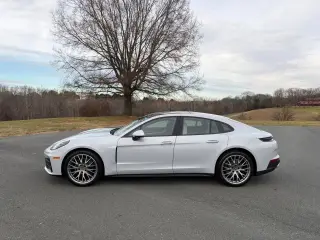 2026 Porsche Panamera Base - Photo 13