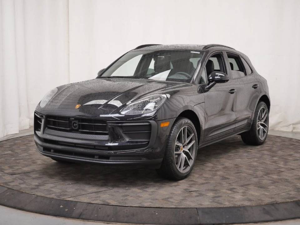 2026 Porsche Macan