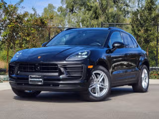 2025 Porsche Macan