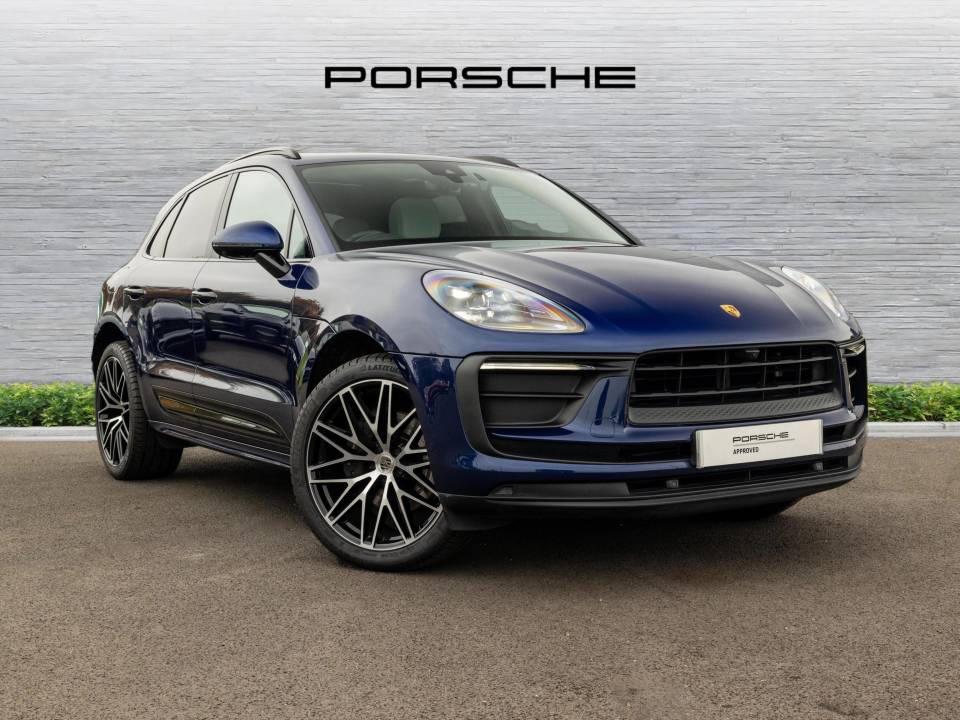 2022 Porsche Macan