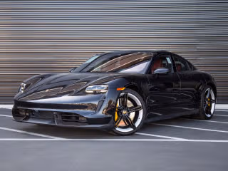 2024 Porsche Taycan Turbo S's photo