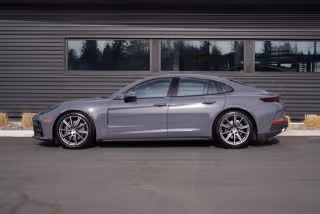 2026 Porsche Panamera Base - Photo 9