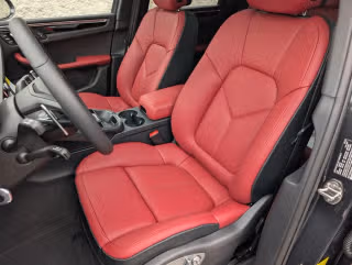 2026 Porsche Macan S - Photo 33