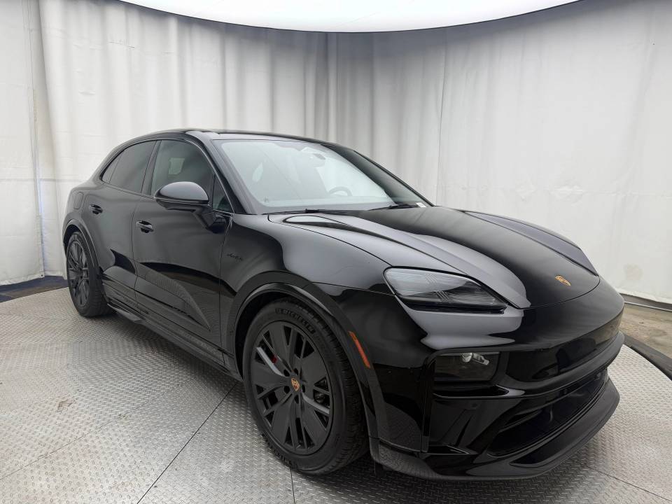 2026 Porsche Macan