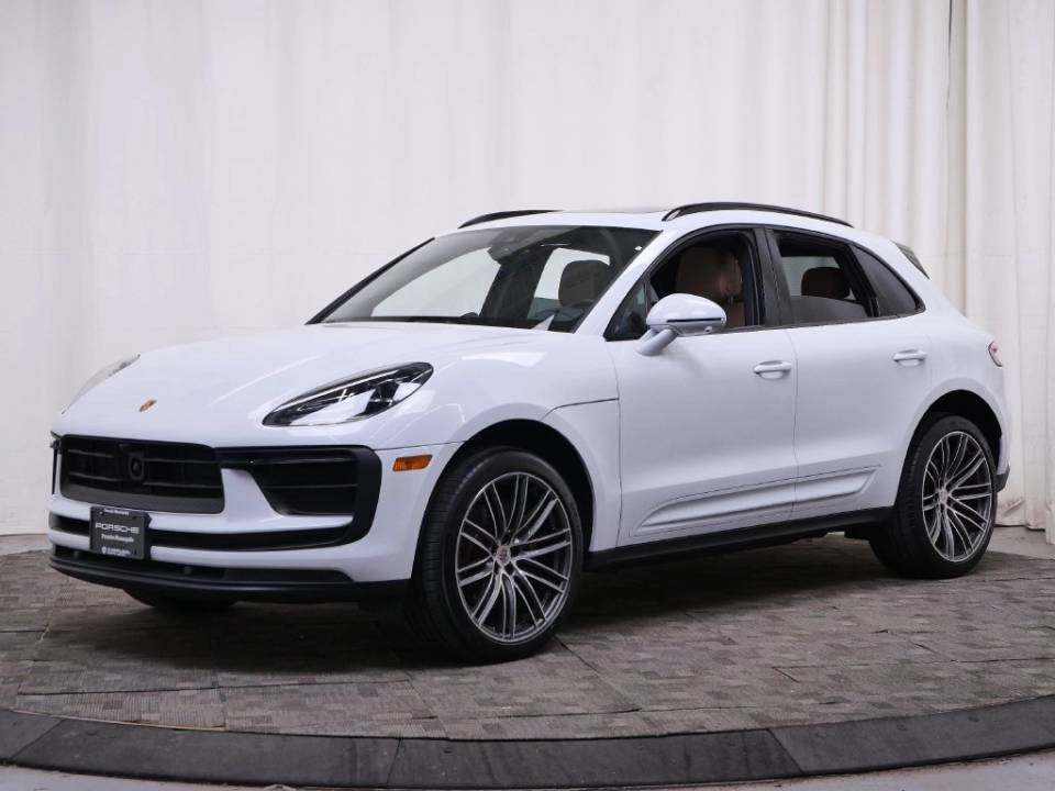 2024 Porsche Macan