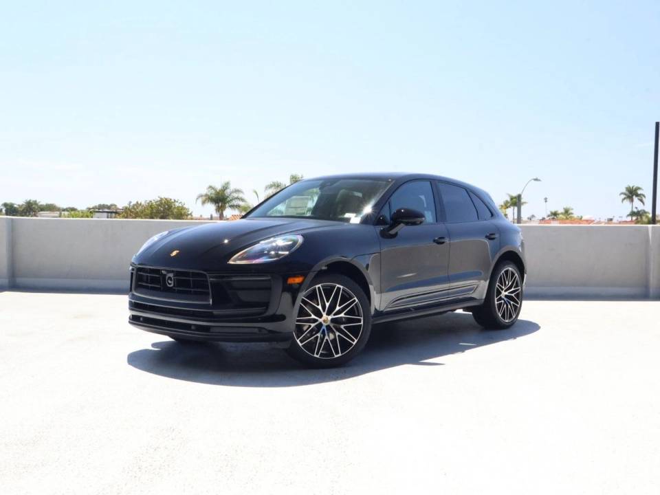 2026 Porsche Macan