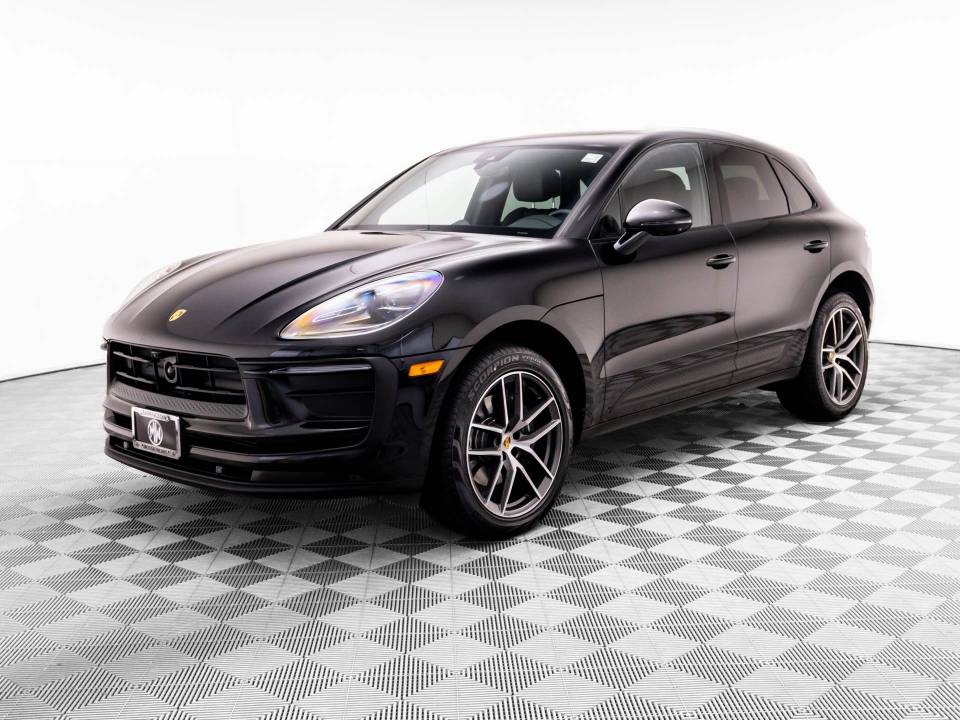 2026 Porsche Macan