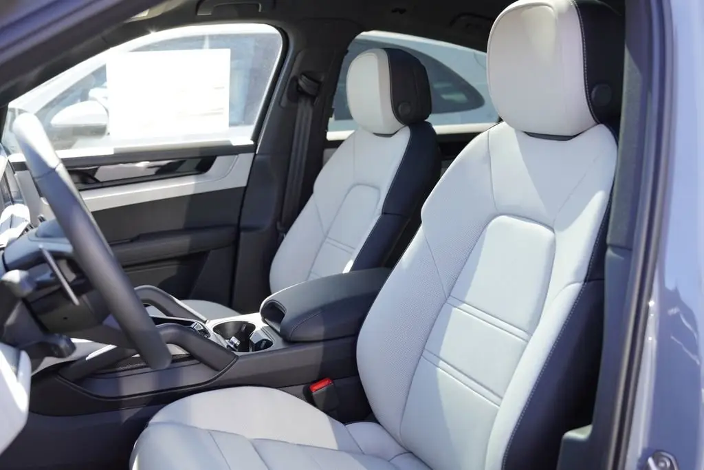 2026 Porsche Cayenne Coup Base - Photo 40