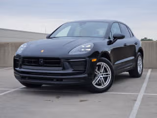 2026 Porsche Macan's photo