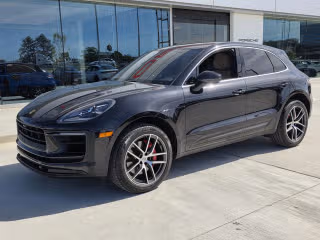2022 Porsche Macan