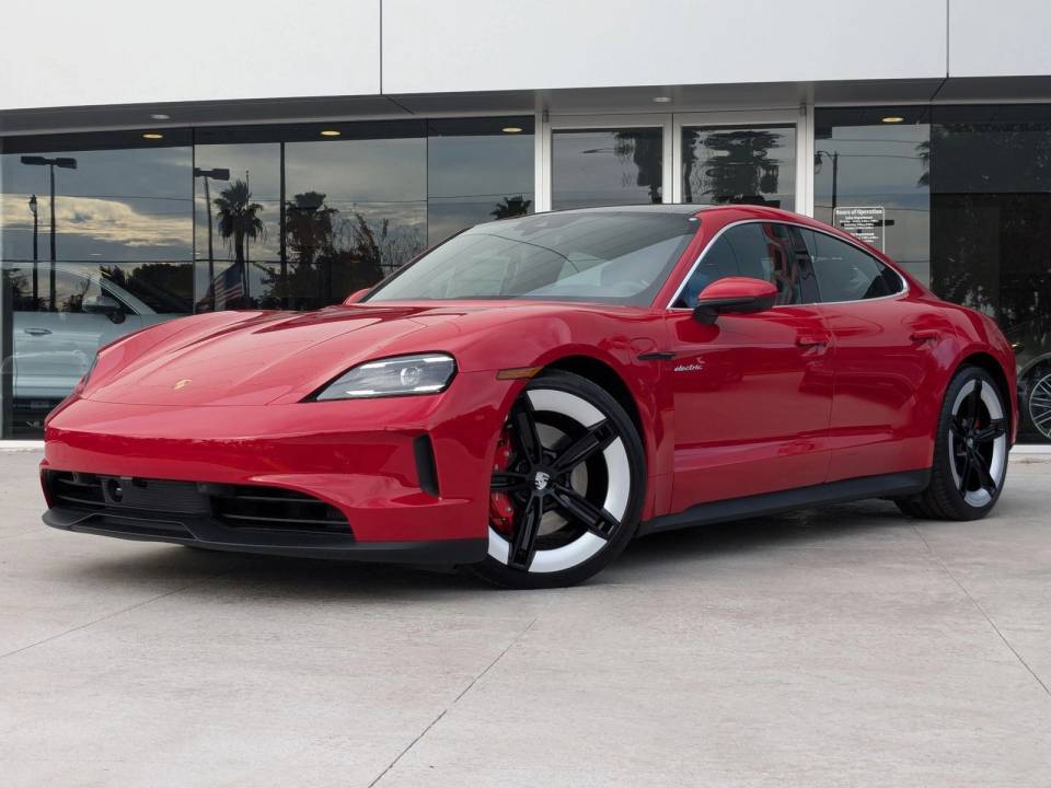 2025 Porsche Taycan S