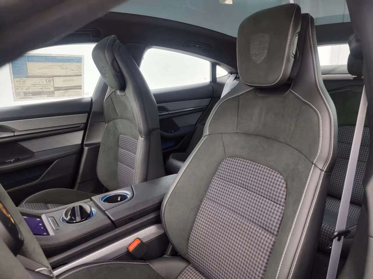 2025 Porsche Taycan Base - Photo 36
