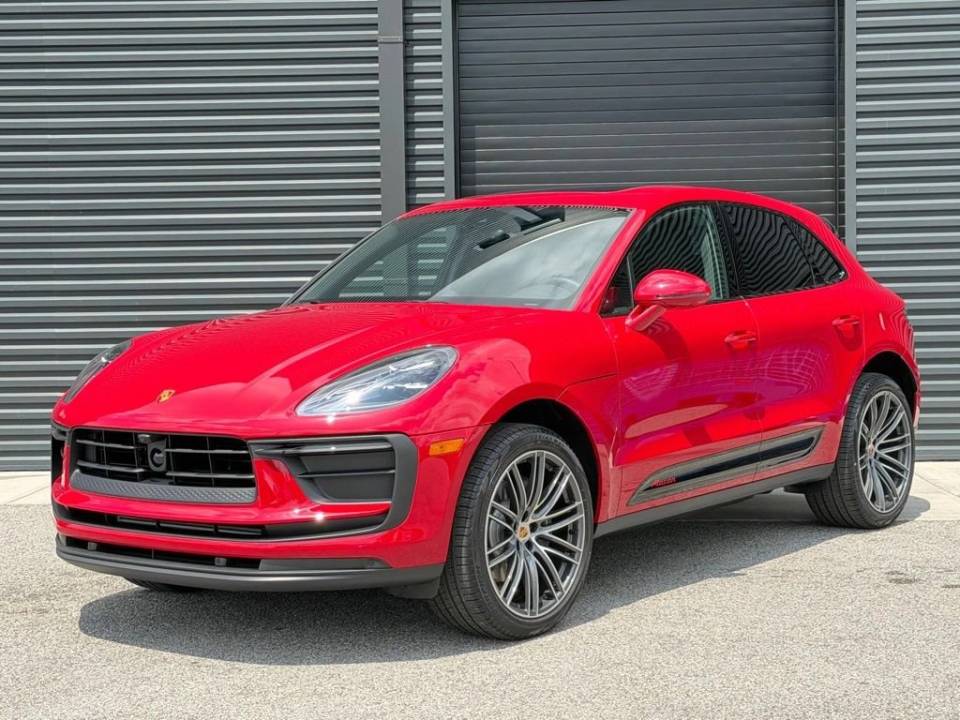 2026 Porsche Macan