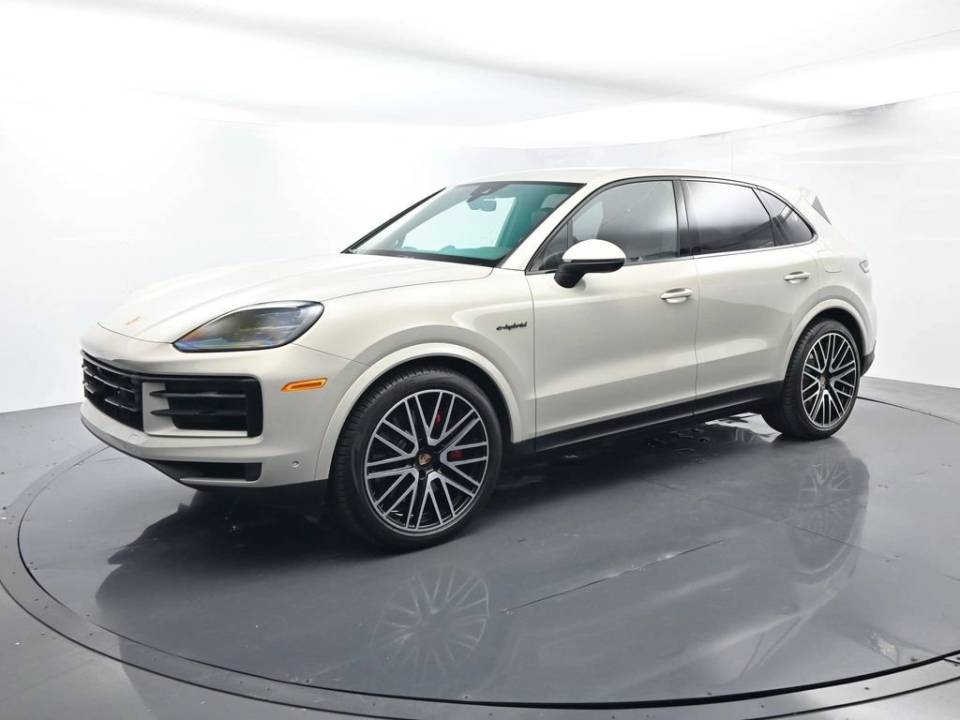 2026 Porsche Cayenne