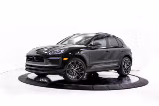 2026 Porsche Macan T's photo