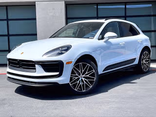2026 Porsche Macan's photo