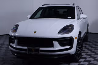 2026 Porsche Macan's photo