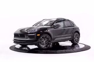 2026 Porsche Macan T's photo