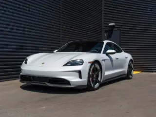 2025 Porsche Taycan 4S