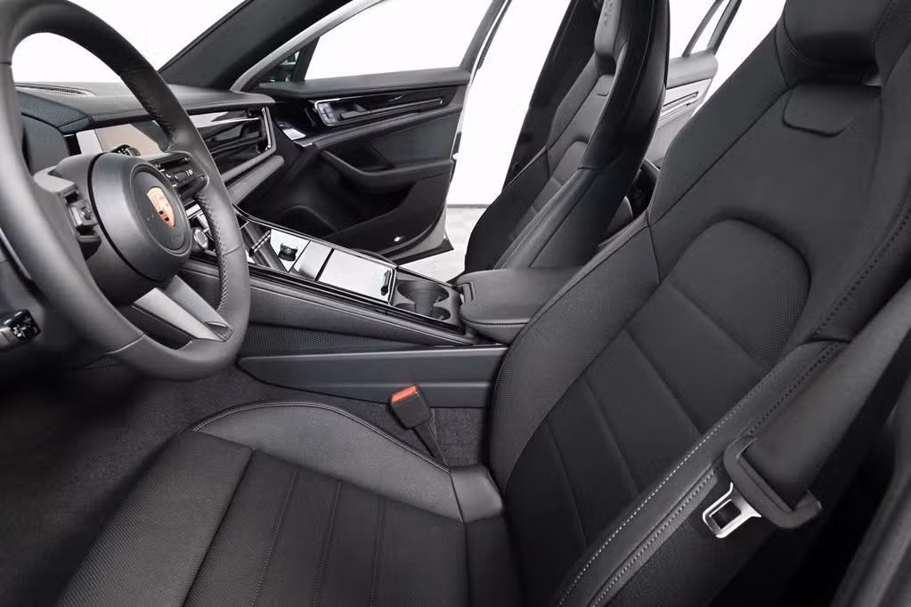 2026 Porsche Panamera Base - Photo 36