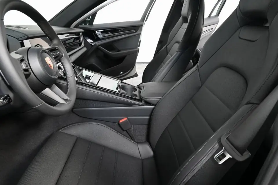 2026 Porsche Panamera Base - Photo 39