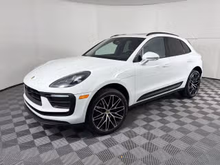 2026 Porsche Macan's photo