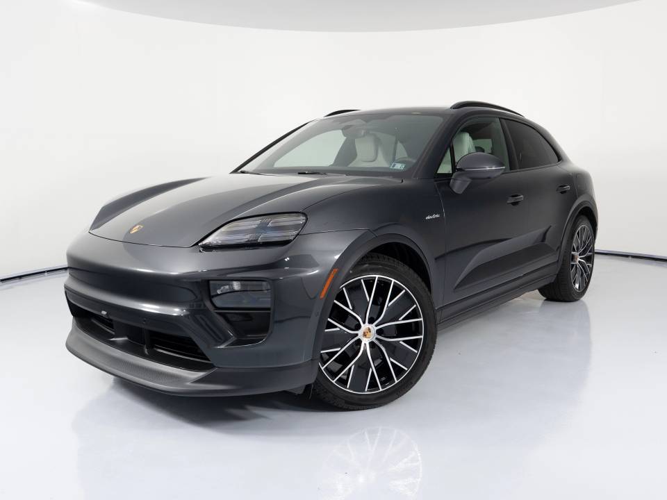 2026 Porsche Macan