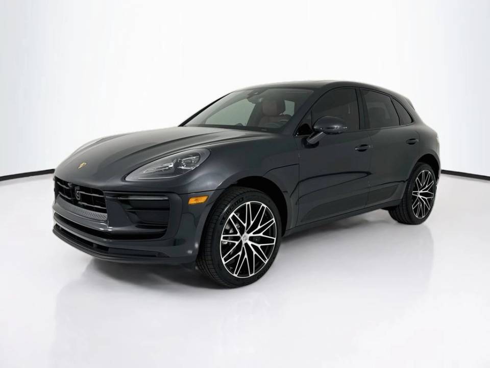 2026 Porsche Macan