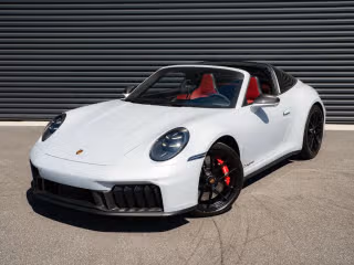 2025 Porsche 911 Targa 4 GTS's photo