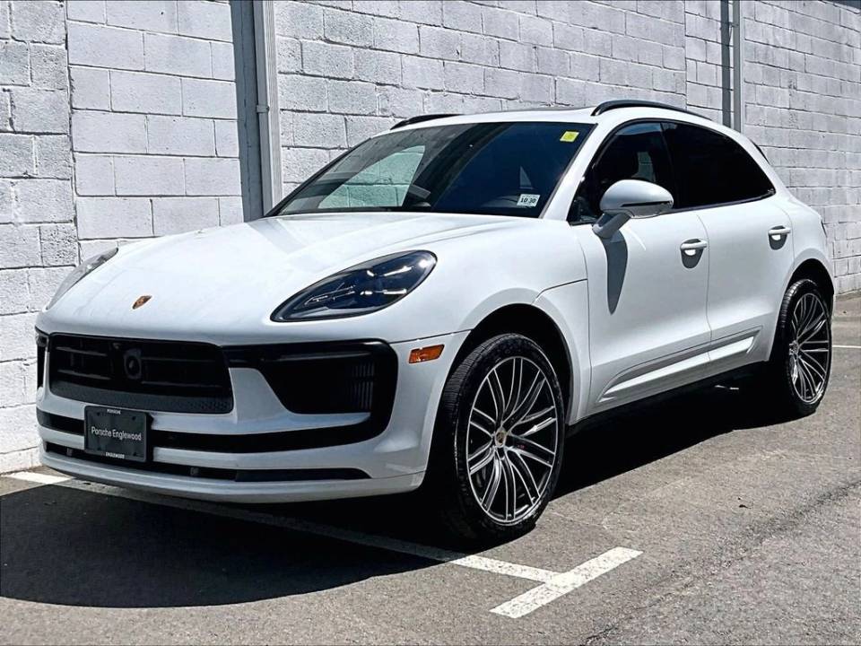 2025 Porsche Macan S