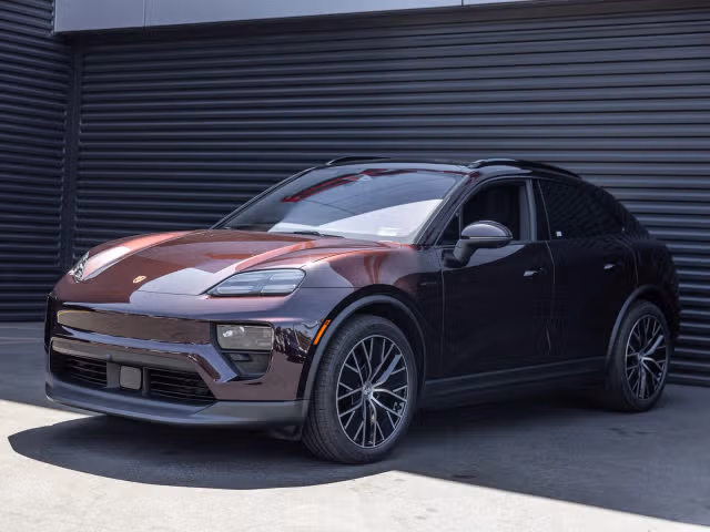 Used 2025 Porsche Macan Base with VIN WP1AA2XA5SL003095 for sale in Hawthorne, CA