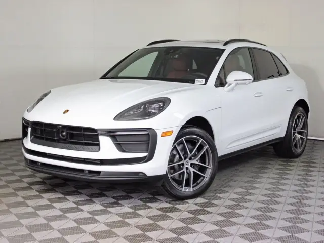 2026 Porsche Macan Base - Photo 6