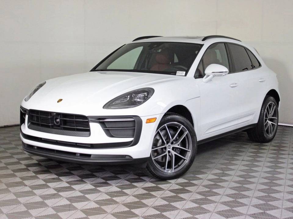 2026 Porsche Macan