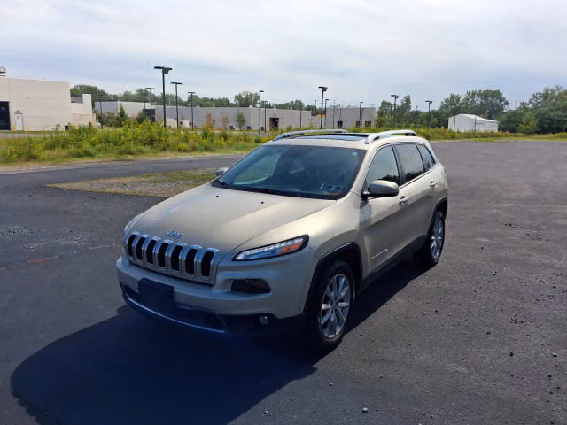 Used 2015 Jeep Cherokee Limited with VIN 1C4PJMDS8FW524193 for sale in Rochester, NY