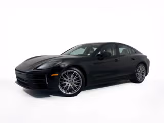 2026 Porsche Panamera 4's photo