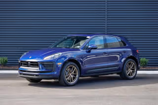 2026 Porsche Macan's photo