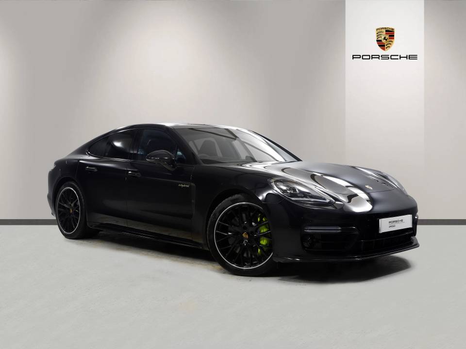 Buy new Porsche Panamera 4 EHybrid Platinum Edition at Porsche Centre