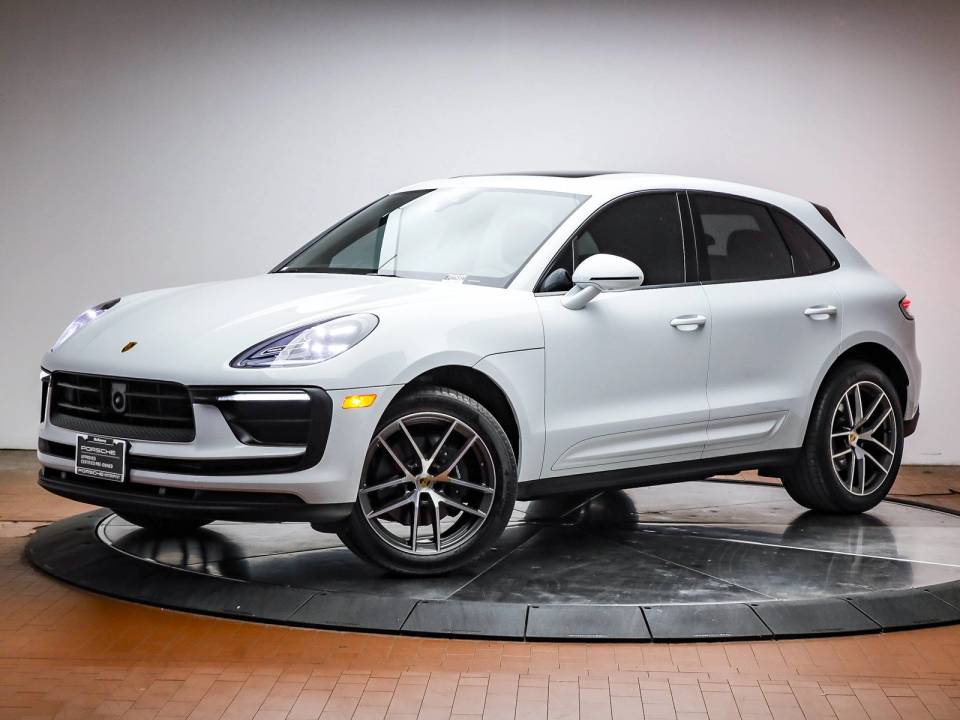 2026 Porsche Macan