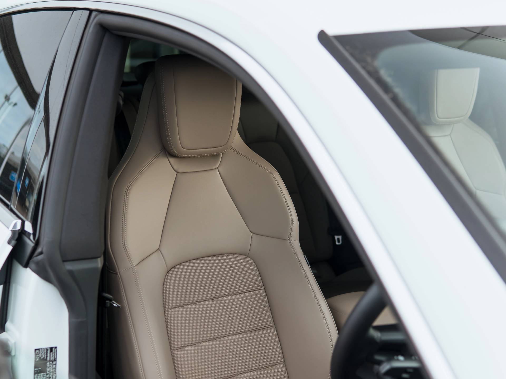 Macan 4S, photo 40 of 40