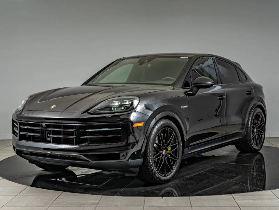 2025 Porsche Cayenne Coupe