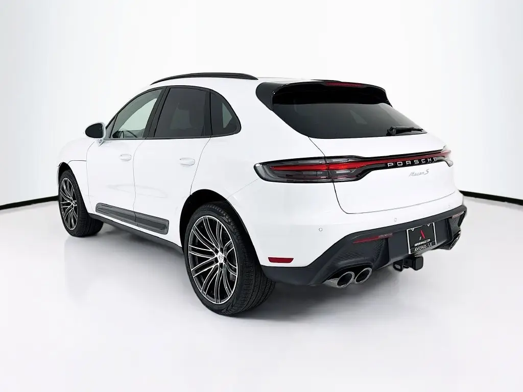 2026 Porsche Macan S - Photo 24