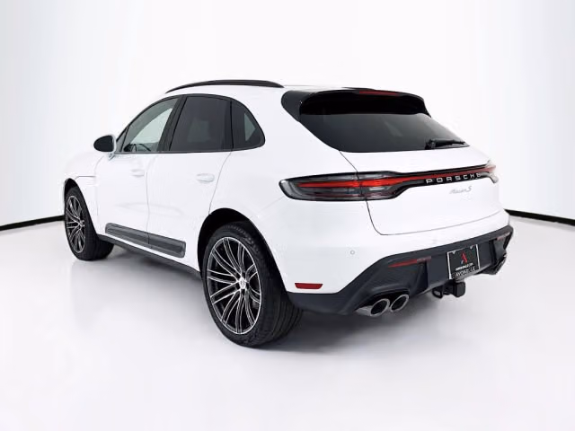 2026 Porsche Macan S - Photo 18
