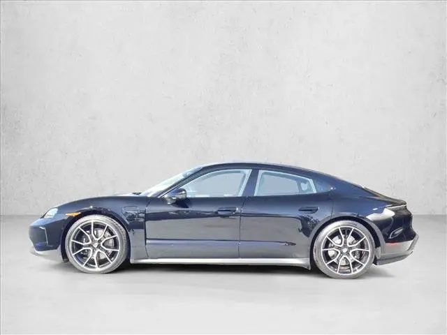 2026 Porsche Taycan Base - Photo 14