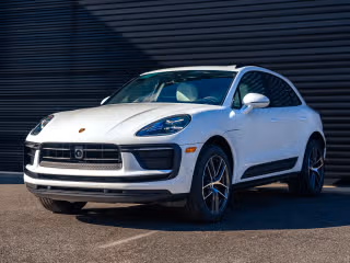 2025 Porsche Macan